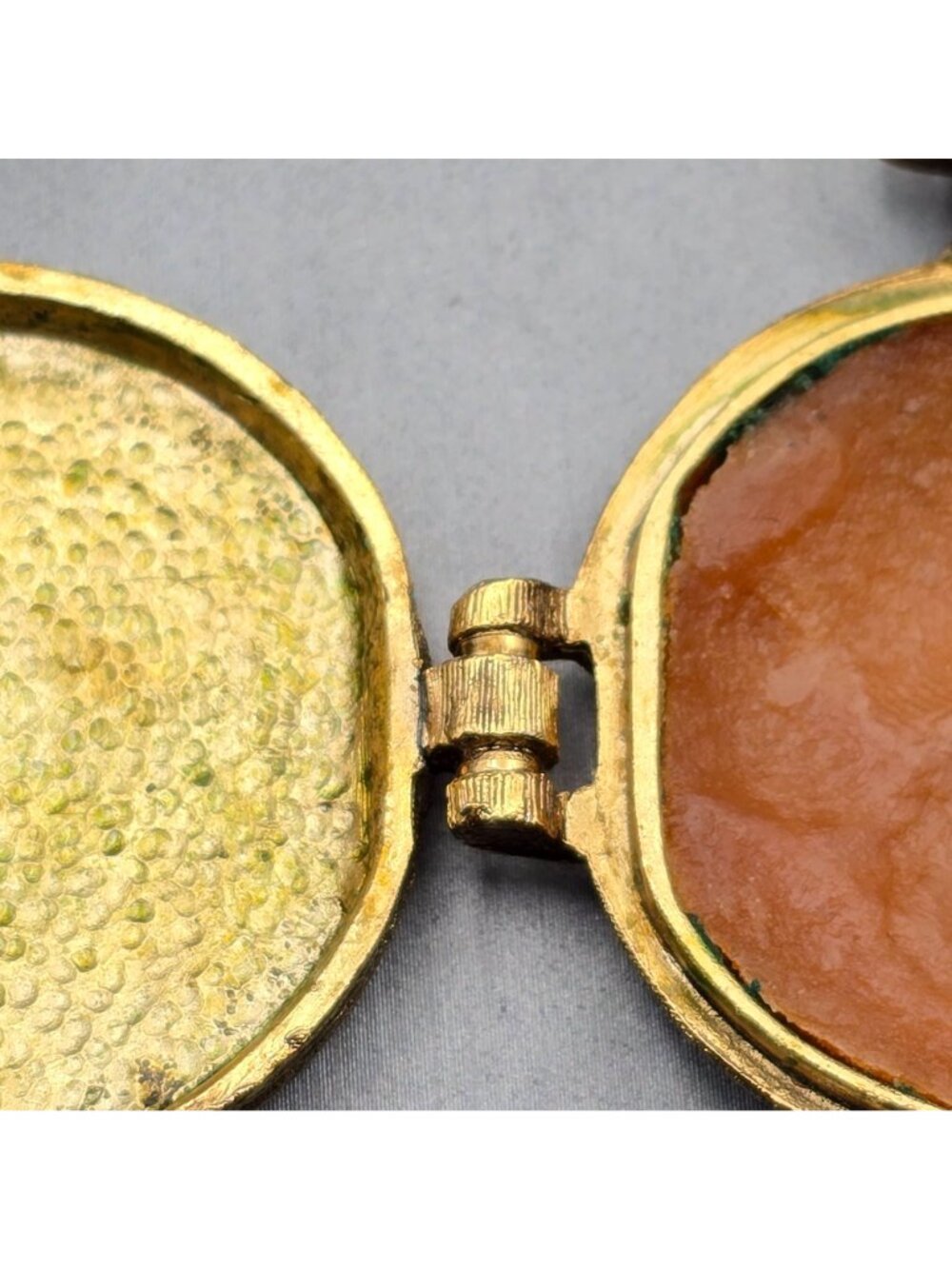 Vintage Mary Chess Perfume Locket Necklace 23" Gold Tone Amber Rhinestone 60s - Picture 4 of 12